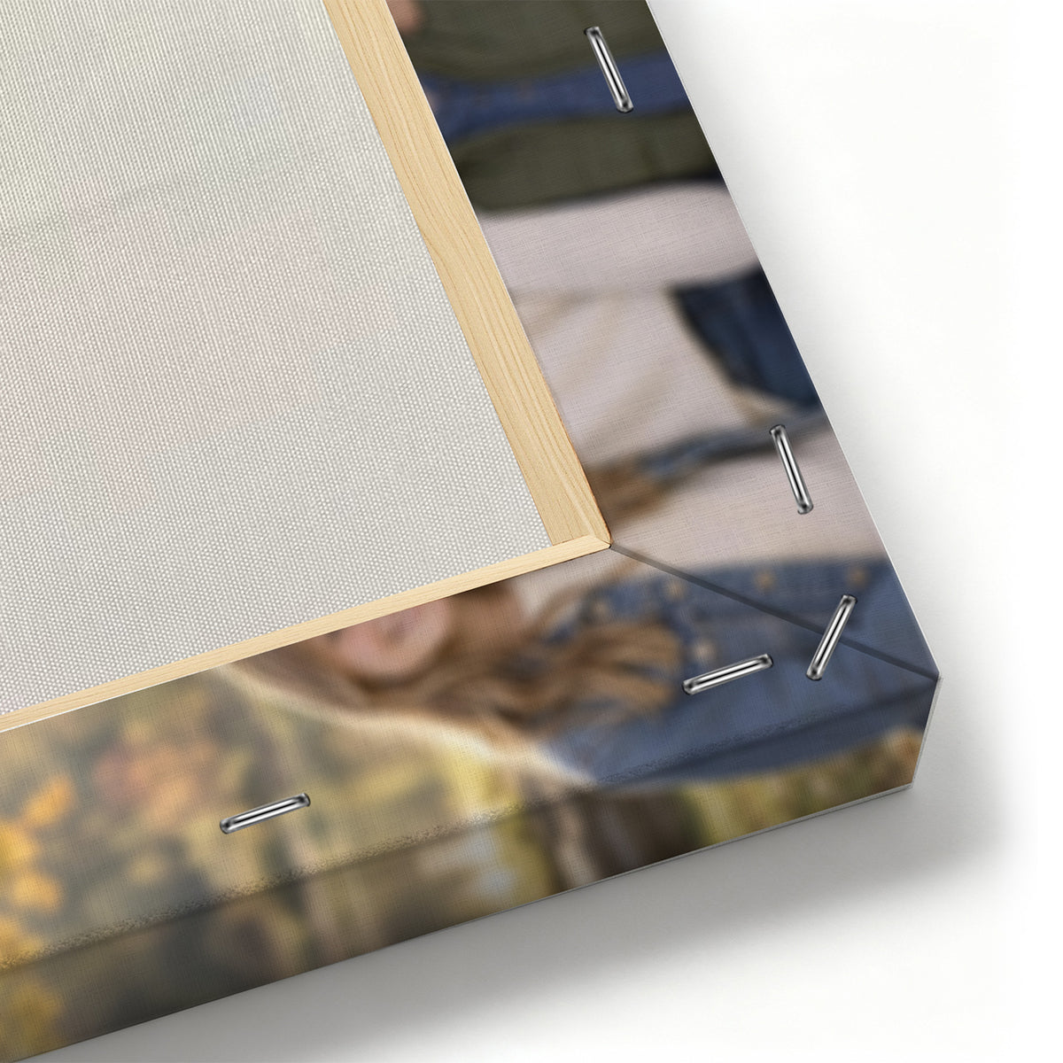 Custom Family Photo Canvas – Multi-Generation Portrait Wall Art