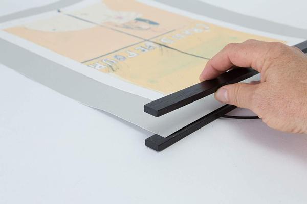 Magnetic Light Wood Frame Hanger for Photo Picture Canvas Artwork Art print Wall Hanging Set